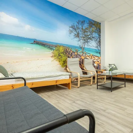 招待所 Driving Camp Autodrom Sosnova