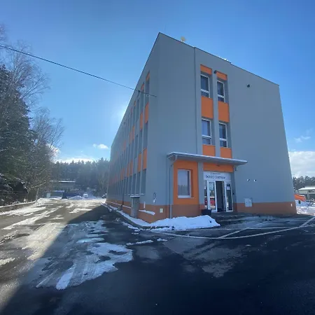 Driving Camp Autodrom 招待所